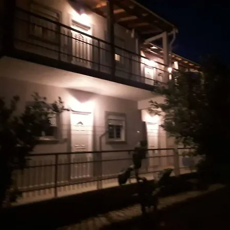 Artemis & Sidari Apartment *