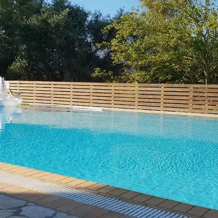 Pierhouse Yachting 3* Gouvia
