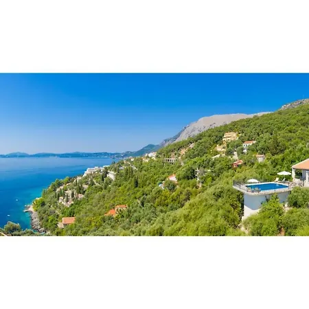 Holiday home Elpida Katavolos