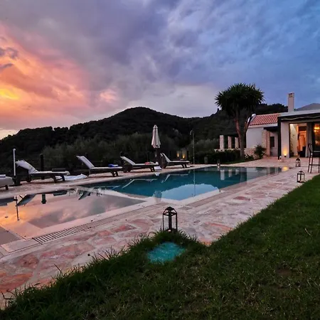 Larna Corfu Apartment Kavvadades