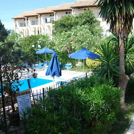 Aparthotel Alexandros *