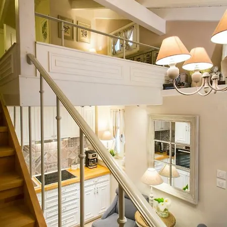 Lianelia Boutique Holiday home Argyrades