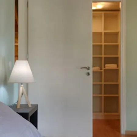 Modern Eco Friendly Close To Town Pelekas