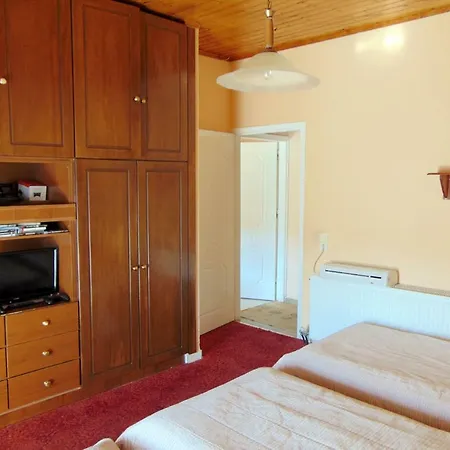 Paradise House Villa *