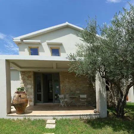 Holiday home Olive