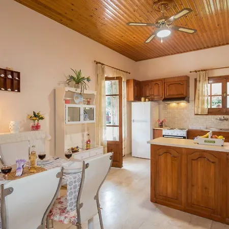 Family With Garden & Bbq Holiday home Velonades (Corfu)