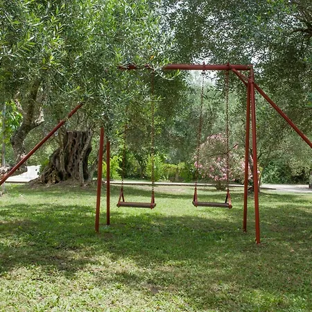 Family With Garden & Bbq * Velonades (Corfu)