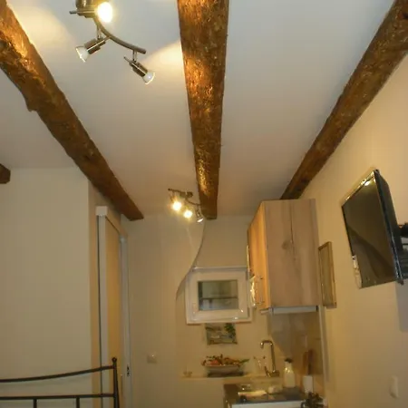 Old Town Studio Apartment Corfu (city)