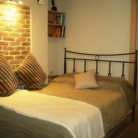 Old Town Studio Apartment Corfu (city)