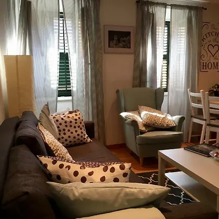 St.spyridon Suites Apartment