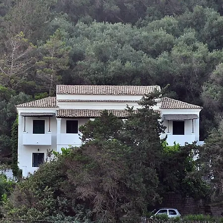 Anneta Guest house