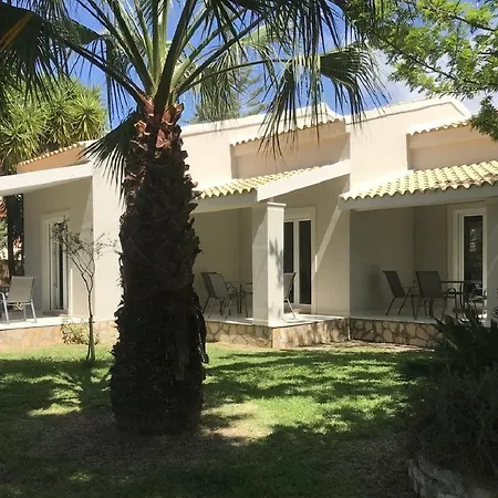 My Garden's Maisonettes Acharavi (Corfu)