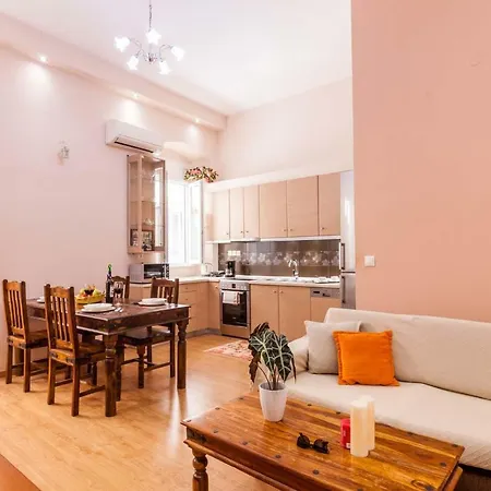 Kantouni Bizi Myranthis Apartment
