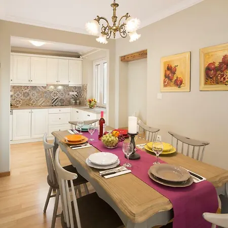 Alexandra's House Apartment *