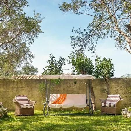 Holiday home Gardens *