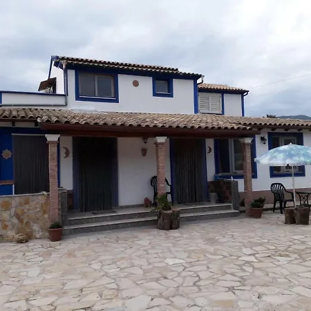 Facen Apartment
