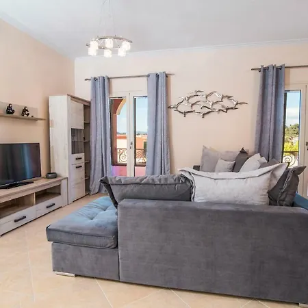 Xristiana's House By Corfuescapes Holiday home *