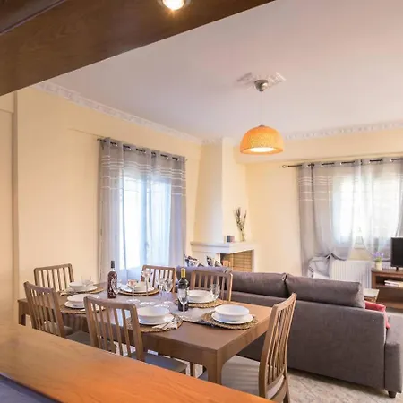 Holiday home Spacious Maisonette - Roof View Of Corfu Port