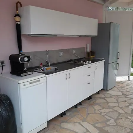 Matthaeus Am Corfutrail, Ferienoase Im Olivenhain 3 Km Zum Holiday home