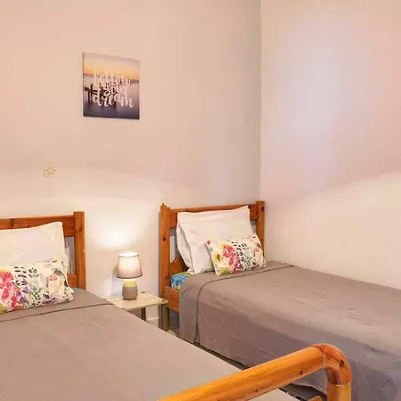 Holiday home Mantzaros Traditional House