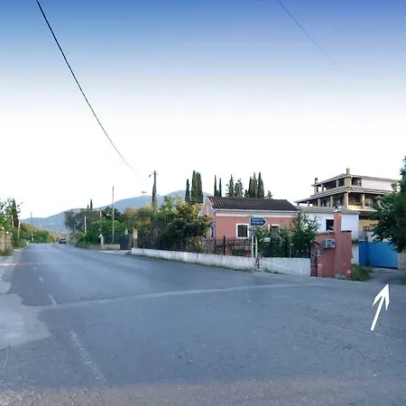 Holiday home Lotza House Kynopiastai