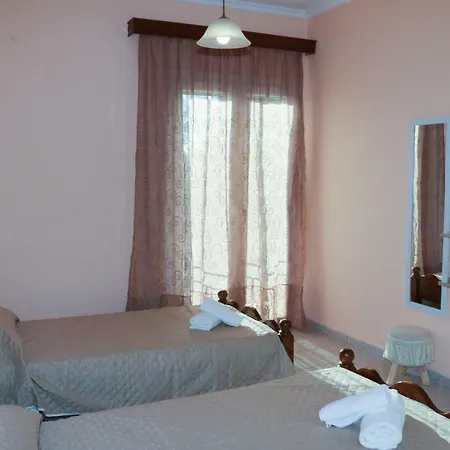 Nikolas View House