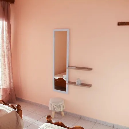 Nikolas View House Holiday home *