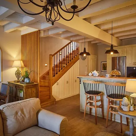 Lianelia Luxury Holiday home