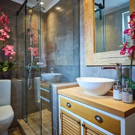 Lianelia Luxury Holiday home Argyrades