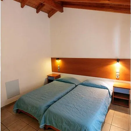Nireas Resort Corfu Aparthotel 3*