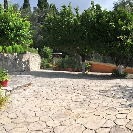 Erotokritos Sea View Apartment *