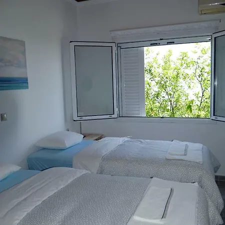 Old Village Apartment Moraḯtika