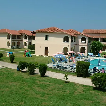Aparthotel Kamari *
