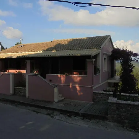Holiday home Hillsidehouse Magoulades