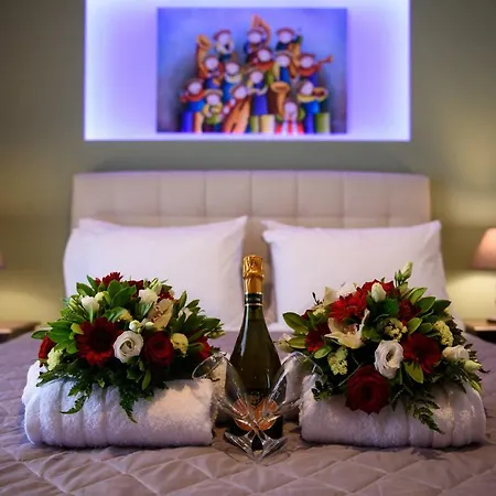 Angelo Del'arte Estate Hotel Kanálion
