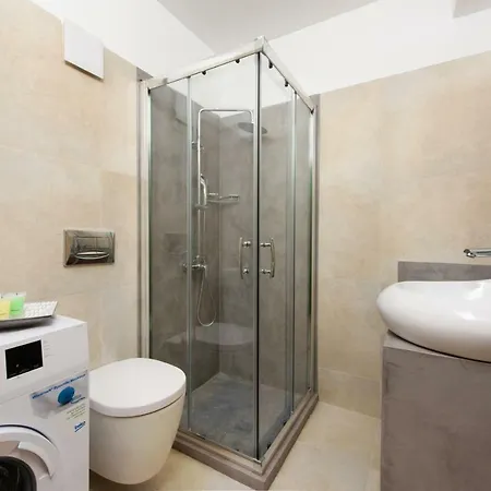 Angelo Del'arte Estate 4* Kanálion