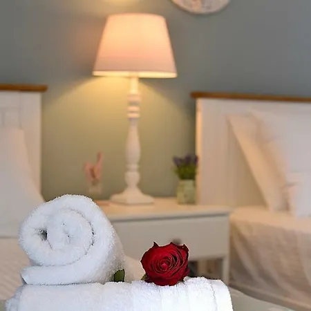 Jasmine Blossom Villa *