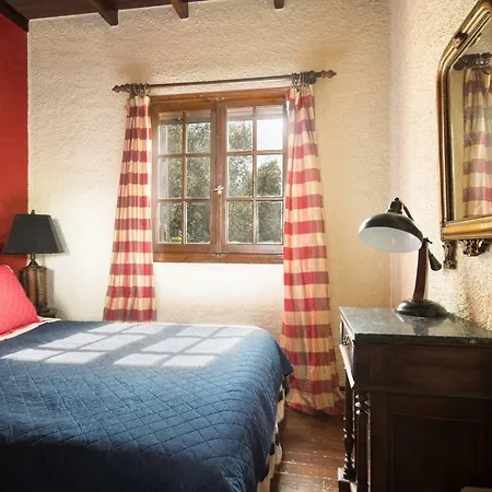 Gardens Holiday home Astrakeri