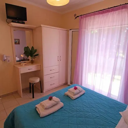 Apartment Dimitris Acharavi Corfu *