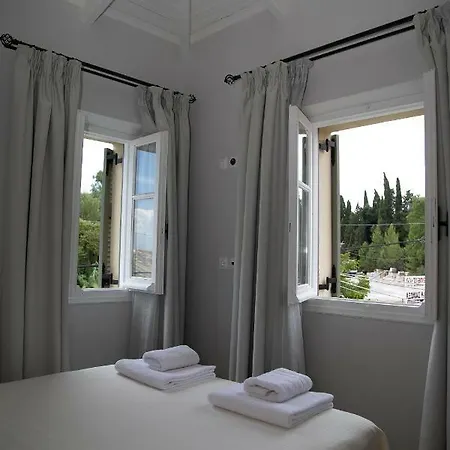 Foxnest Rest Corfu Kanali (Corfu)