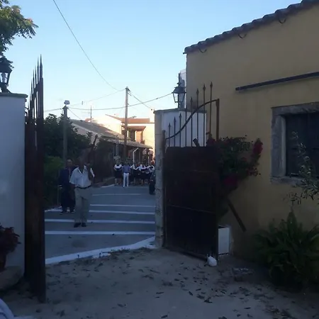 Lotza House Holiday home Kynopiastai