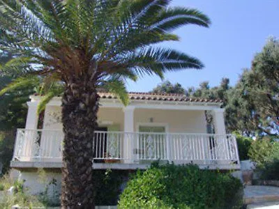 Athina Hotel