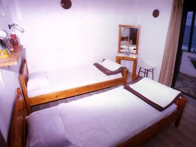 Danae Apartment *