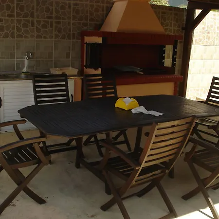 Angela Apartment
