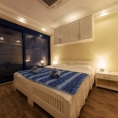 Jackson Villa