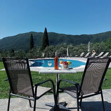 Ziogas Luxury Apartment's Dassia (Corfu)