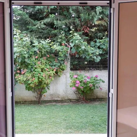 Dimitris Acharavi Corfu Apartment *