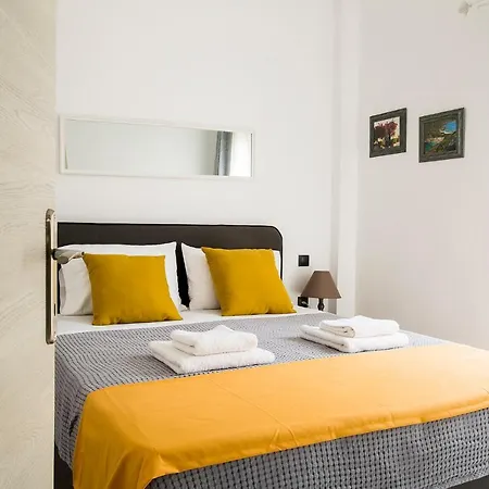 Deluxe Town Hall Square Flat In Historical Center 3 Apartment