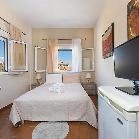Fay's Sea View Luxury