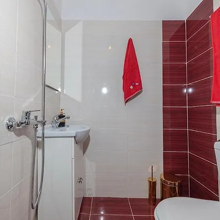 Fay's Sea View Luxury Apartment Mantouki